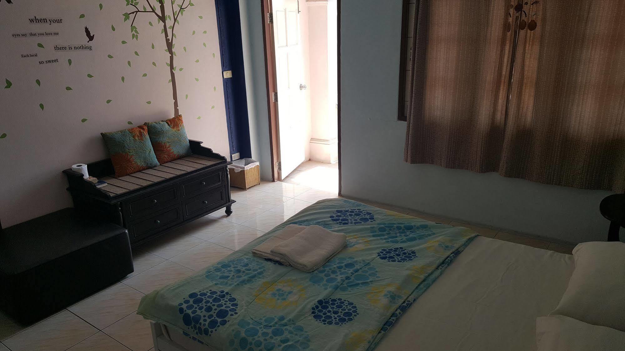 Phuket Blue Hostel Exterior foto